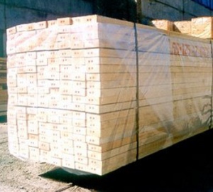 واردات و توزیع انواع تخته و چوب روسی