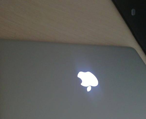 لپ تاپ اپل مک بوک پرو MD313 ارتقا ...
