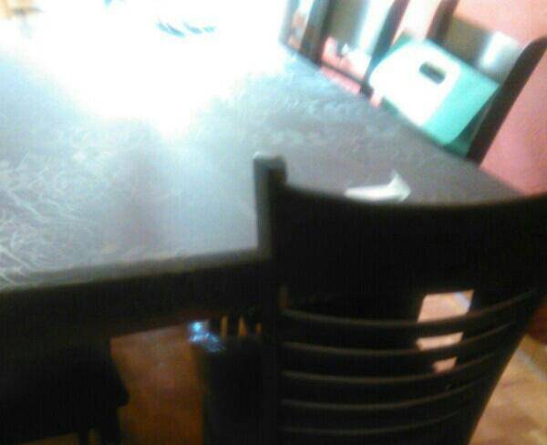 میز نهار خوری و صندلی