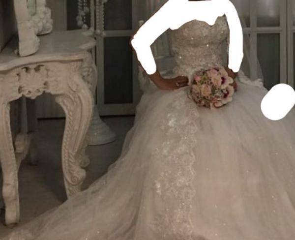 لباس عروس دکلته بسیار زیبا