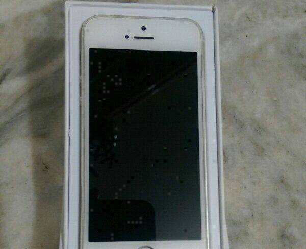 iphone 5s (16GB) silver