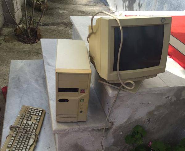 کامپیوتر قدیمی با قیمت خوب