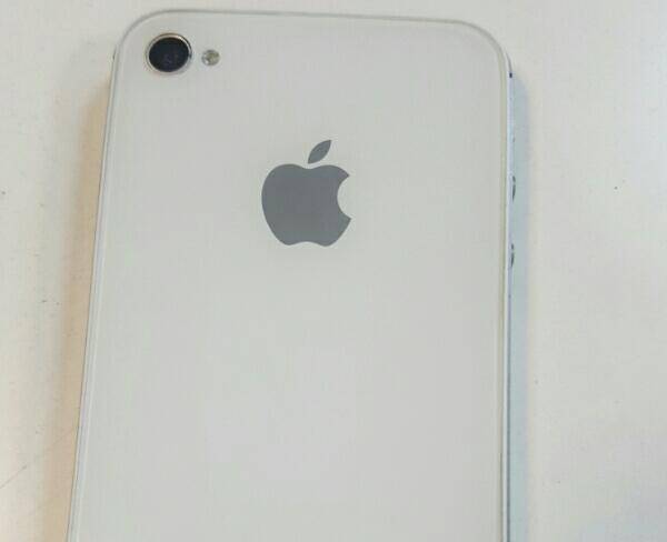 iphon 4s 64
