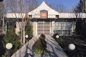 800 متر باغ ویلا زیبا در شهریار کد:198