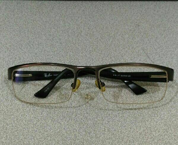 فریم عینک طبی با شیشه بدون شماره