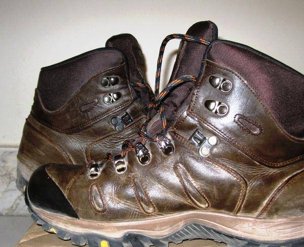 کفش کوه پایار مدل فالکون شماره 44
