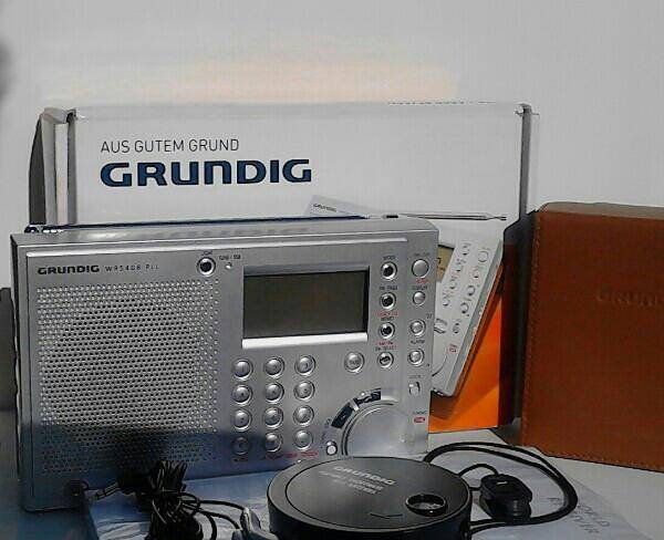 رادیو حرفه ای گراندیگ WR5408نایاب و بسیار زیبا