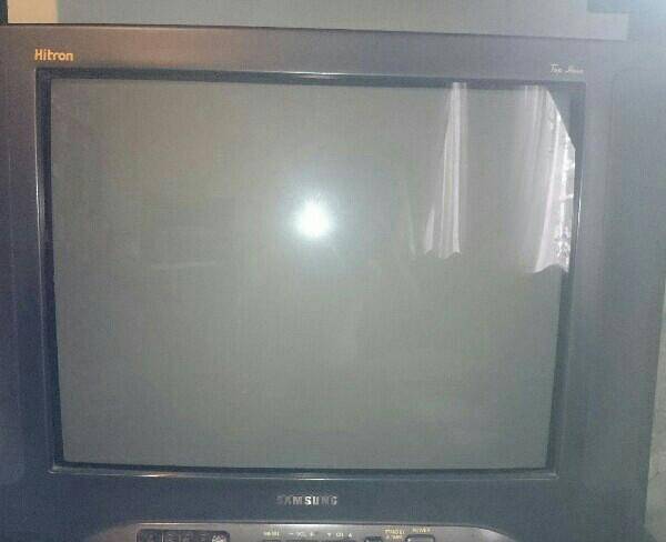 تلویزیون رنگی سامسونگ در حد نو
