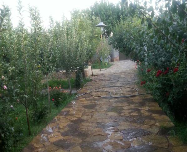 باغ روستای عارفی
