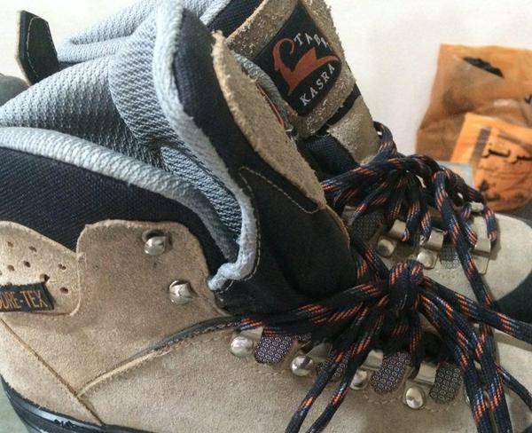 فروش 2 جفت کفش کوهنوردی سایز 43
