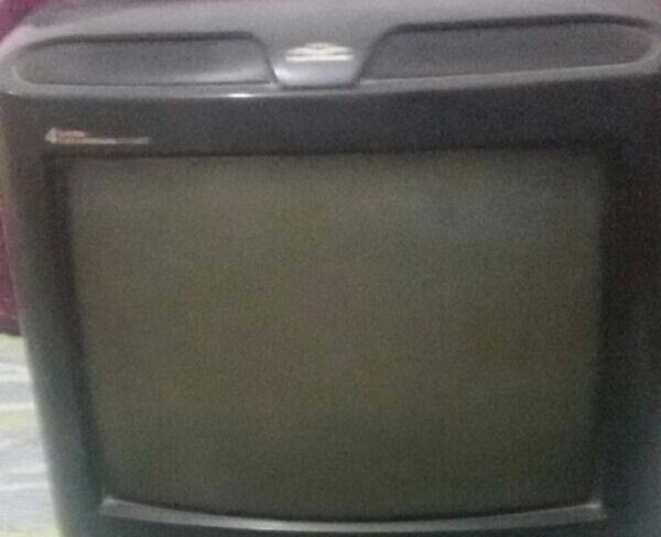تلویزیون 14 اینچ پاناسونیک