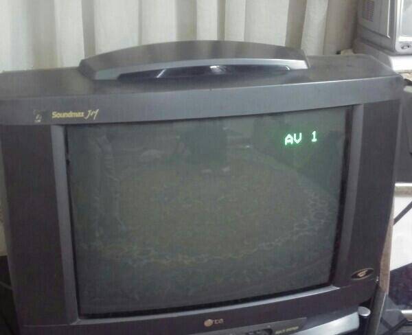 تلوزیون الجی 21 اینچ