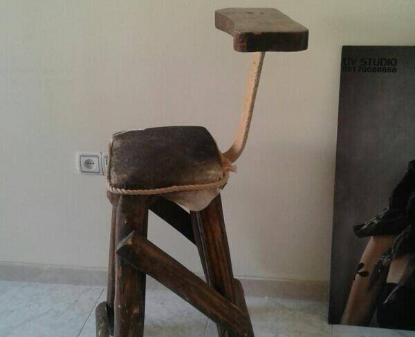 فوش صندلی چوبی
