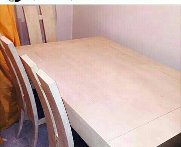 میز غذا خوری چوبی