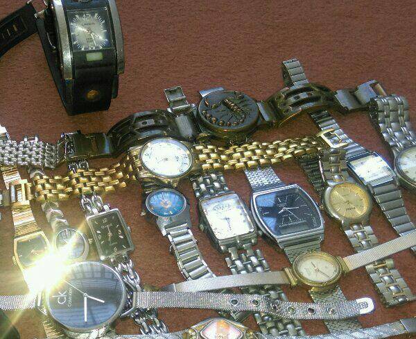 کلی ساعت قدیمی جهت معاوضه