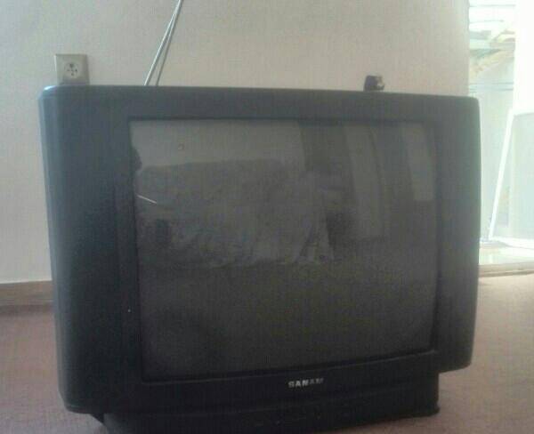 تلویزیون رنگی صنام