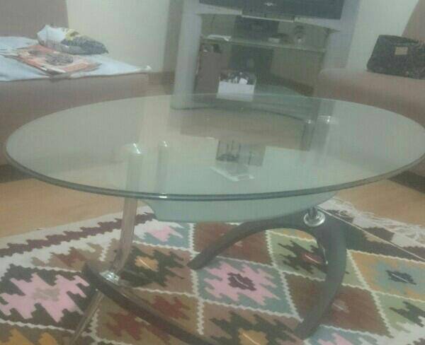 میز وسط شیشه ای