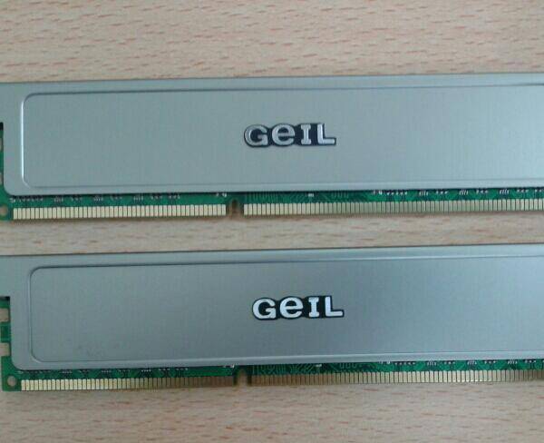 DDR3(2*2G)