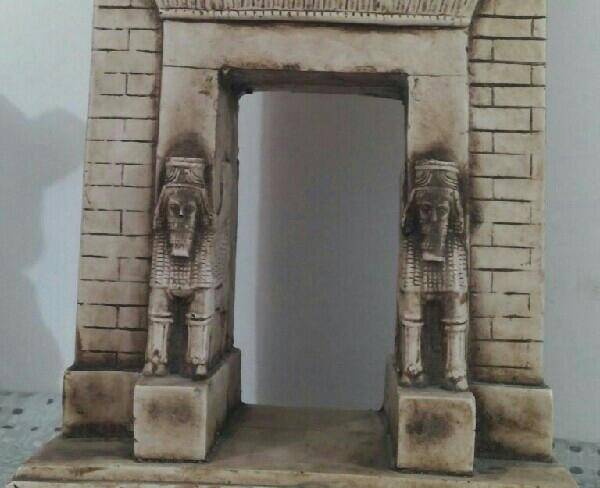 مجسمه دروازه پاسارگاد(درزمان هخامنشین)