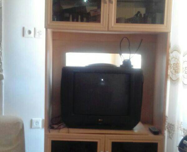 تلویزیون رنگی ۲۱ اینچ