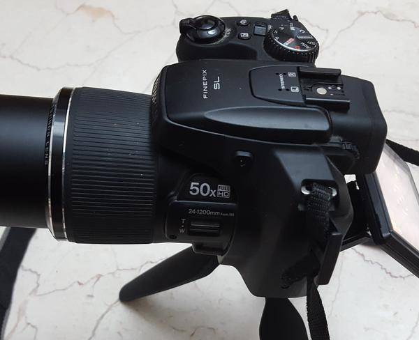 دوربین سوپر زوم SL1000