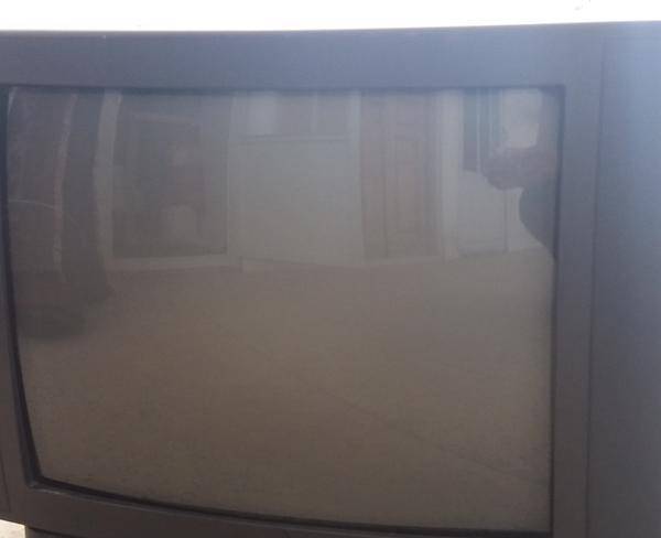 تلوزیون 21 اینچ-صنام رنگی