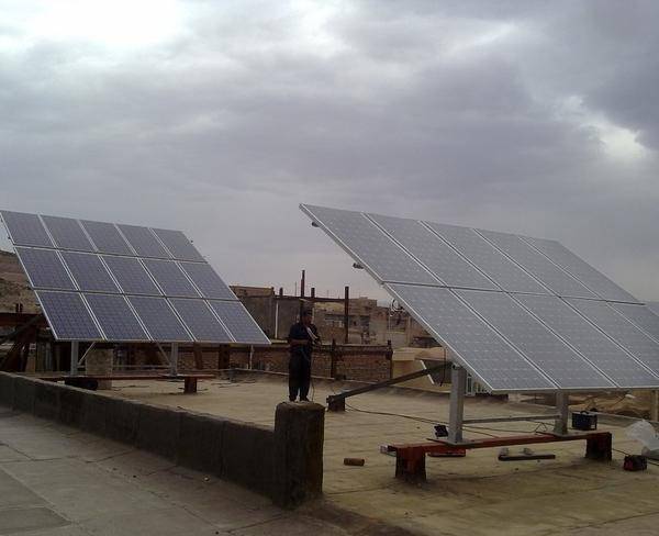 استخر و انرژی خورشیدی