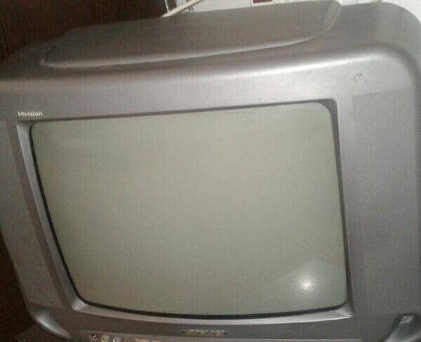 تلویزیون ۱۴ اینچ صنام