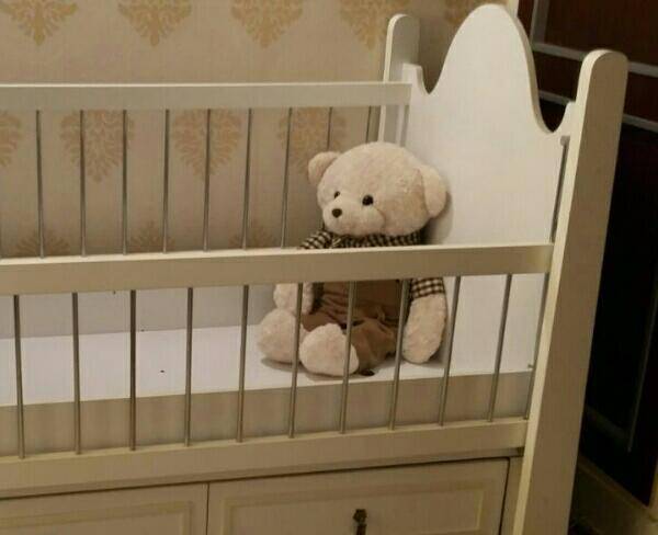 تخت وکمد کودک