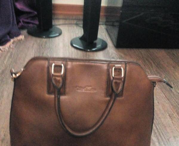 کیف چرمی قهوه ای روشن