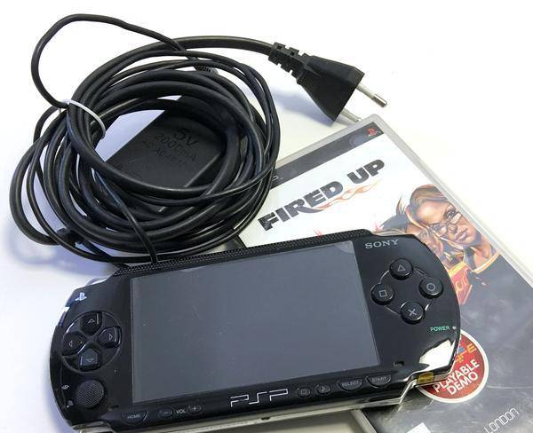 کنسول بازی PSP سونی