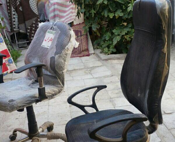 صندلی گردون تمیز و سالم.قیمت عالی