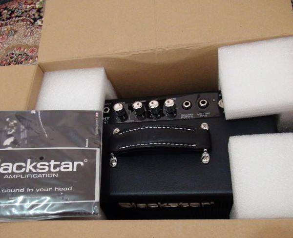 آمپلیفایر لامپی گیتار الکتریک Blackstar HT1R Combo