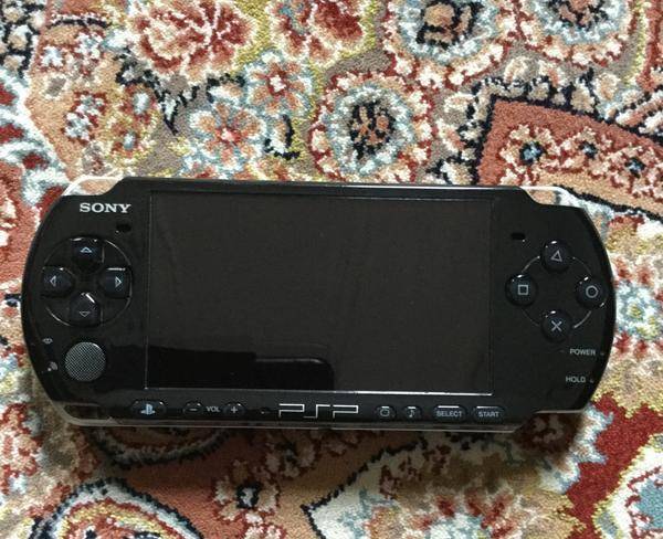 PSP 3004تمیز