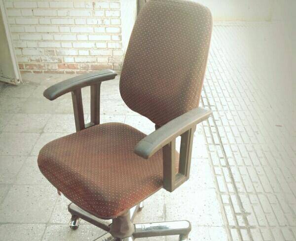 صندلی گردون مدیریتی