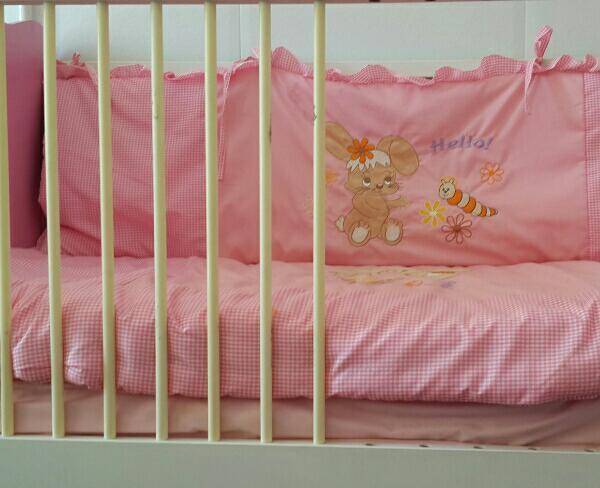 سرویس تخت خواب نوزاد