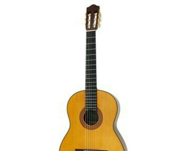فروش گیتار yamaha c70