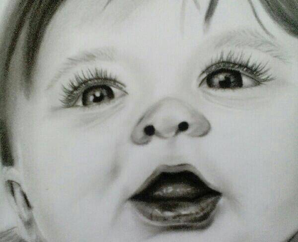 نقاشی سیاه قلم صورت کودک