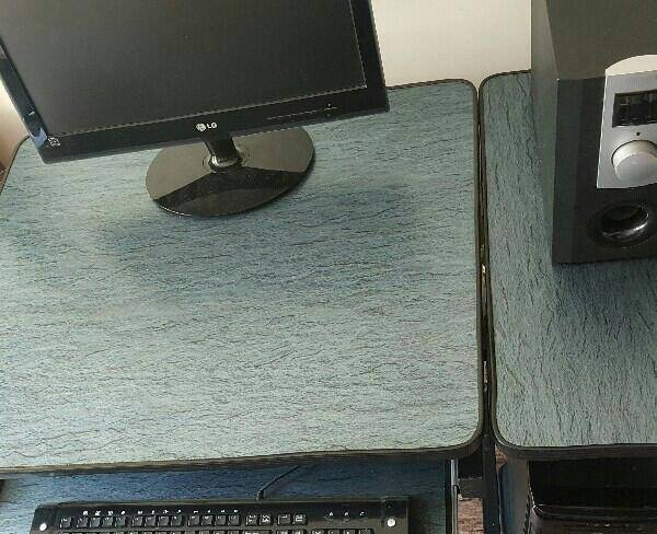 میز کامپیوتر چوبی فلزی با جای پرینتر