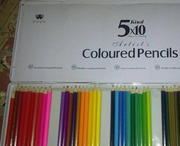 مداد رنگی 50 رنگه،کاملأخارجی،نو،هدیه از تایلند