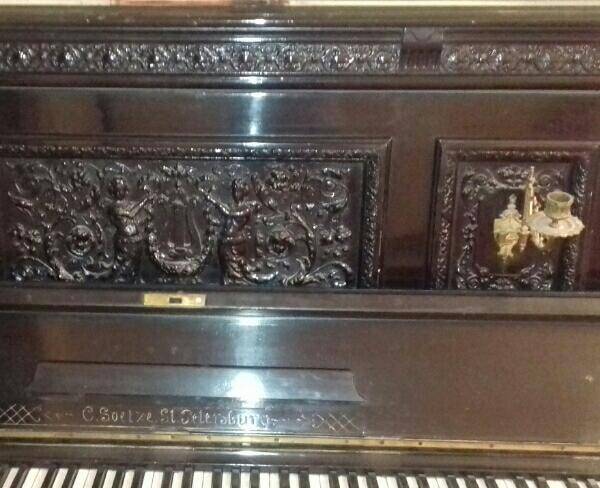 پیانو آنتیک