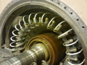 تعمیر سیم پیچی و بازسازی موتورهای الکتریکی و ژنراتور