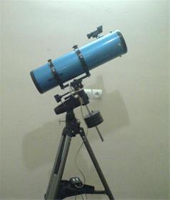 فروش فوری یک دستگاه تلسکوپ