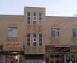 ساختمان بر خیابان امام خمینی