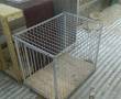 قفس فلزی برای مرغ و خروس