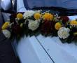 تزئین ماشین عروس با گلهای مصنوعی و ماندگار
