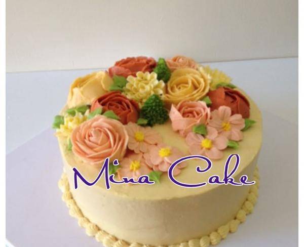 سفارش انواع کیک، دسر و کاپ کیک