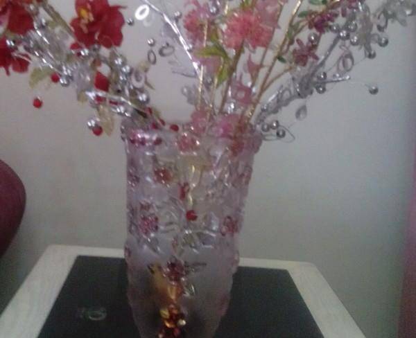 گلدان کریستال بسیا ر شیک سوگا با گل ...