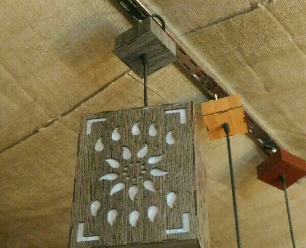 لوستر چوبی طرح بته جقه به قیمت تولیدی