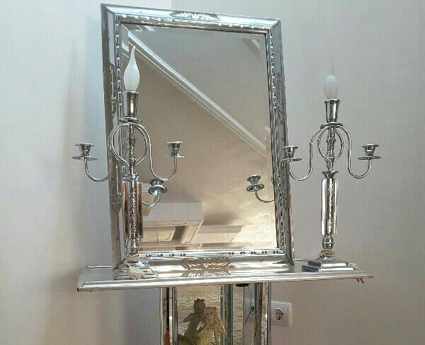 آینه و شمعدان با کنسول